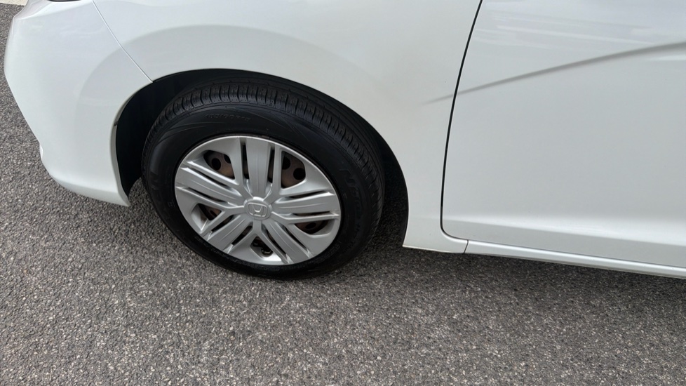 Honda Jazz 1.3 i-VTEC S 5dr Petrol Hatchback - Image 30