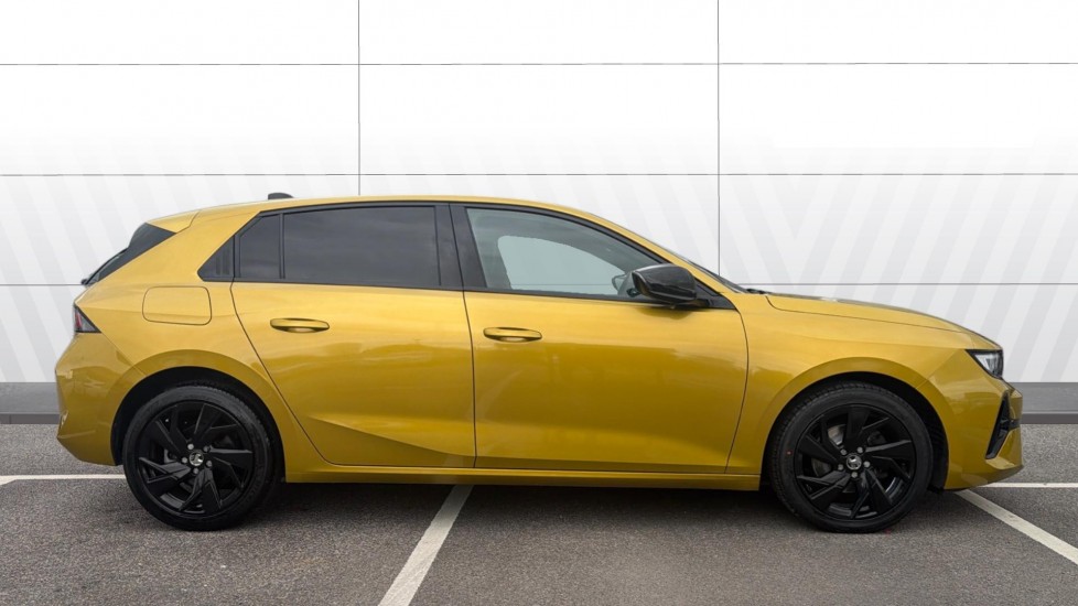 Vauxhall Astra 1.2 Turbo 130 GS 5dr Auto Petrol Hatchback - Image 5