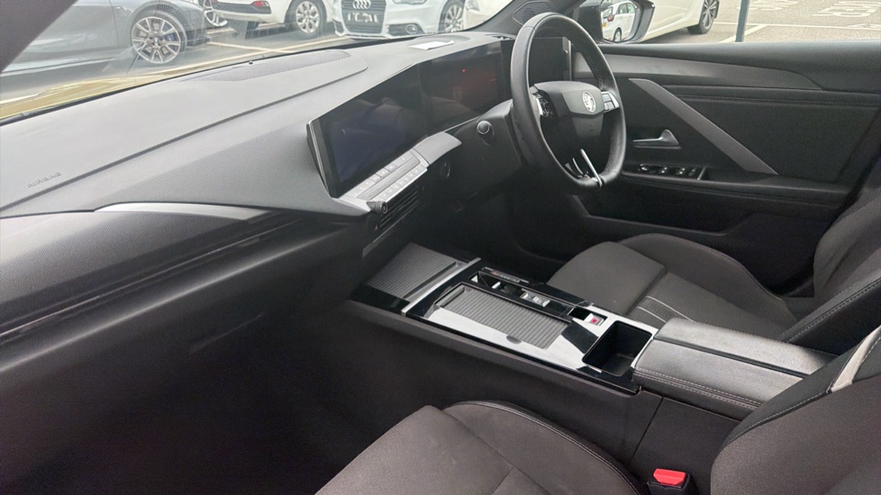 Vauxhall Astra 1.2 Turbo 130 GS 5dr Auto Petrol Hatchback - Image 9