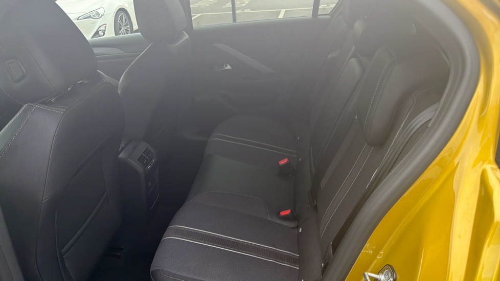 Vauxhall Astra 1.2 Turbo 130 GS 5dr Auto Petrol Hatchback - Image 16