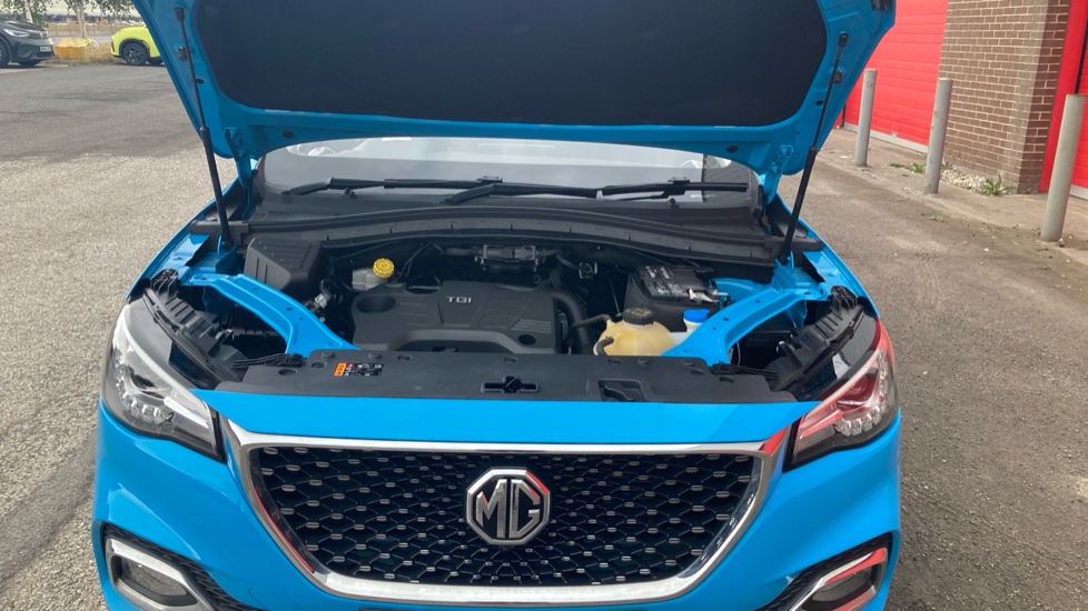 MG HS 1.5 T-GDI Excite 5dr Petrol Hatchback - Image 8