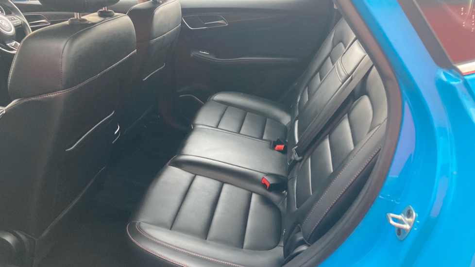 MG HS 1.5 T-GDI Excite 5dr Petrol Hatchback - Image 16