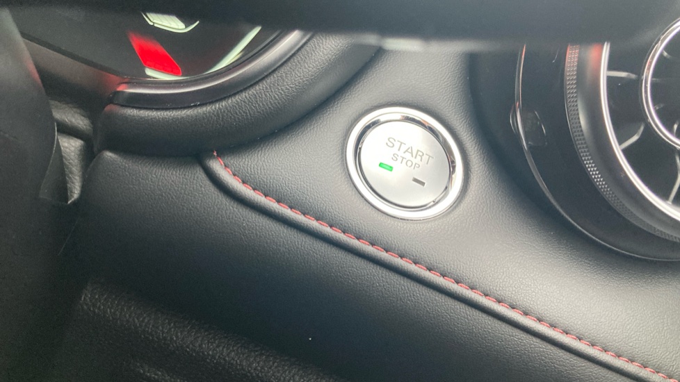 MG HS 1.5 T-GDI Excite 5dr Petrol Hatchback - Image 21