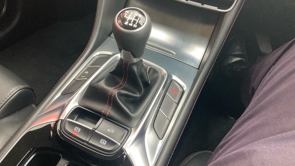 MG HS 1.5 T-GDI Excite 5dr Petrol Hatchback - Image 30
