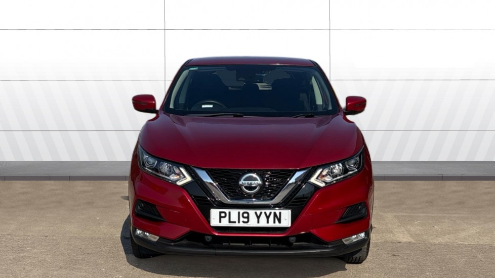 Nissan Qashqai 1.3 DiG-T Acenta Premium 5dr Petrol Hatchback - Image 3