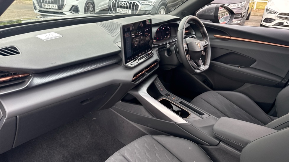 CUPRA Terramar 1.5 eTSI 150 V2 5dr DSG Petrol Hatchback - Image 9