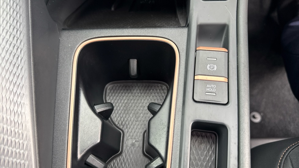 CUPRA Terramar 1.5 eTSI 150 V2 5dr DSG Petrol Hatchback - Image 38