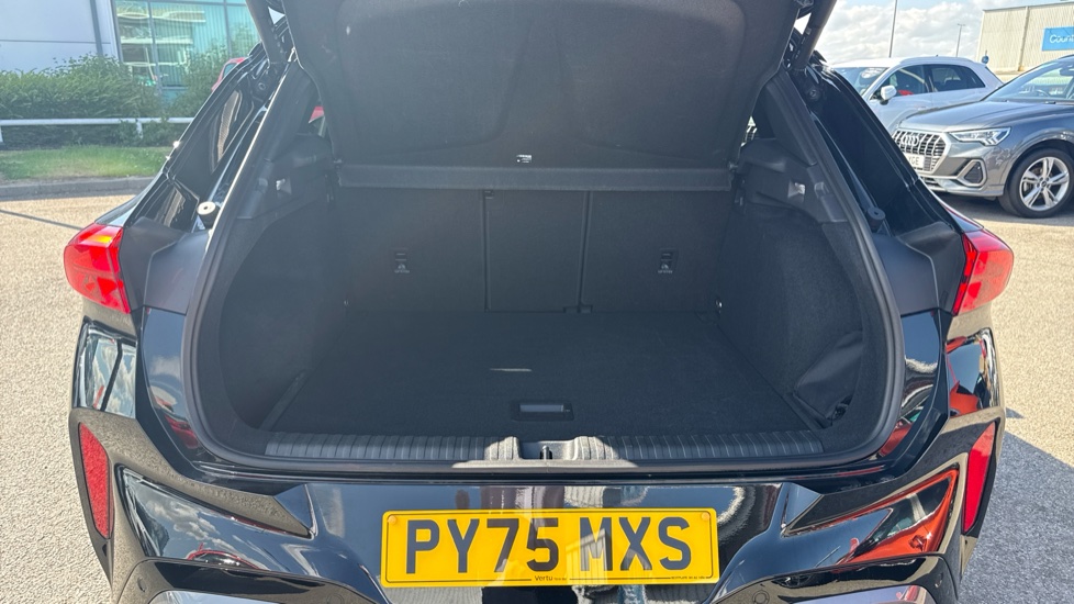 CUPRA Terramar 1.5 eTSI 150 V2 5dr DSG Petrol Hatchback - Image 4