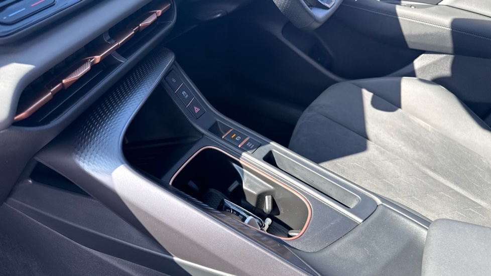 CUPRA Terramar 1.5 eTSI 150 V2 5dr DSG Petrol Hatchback - Image 13