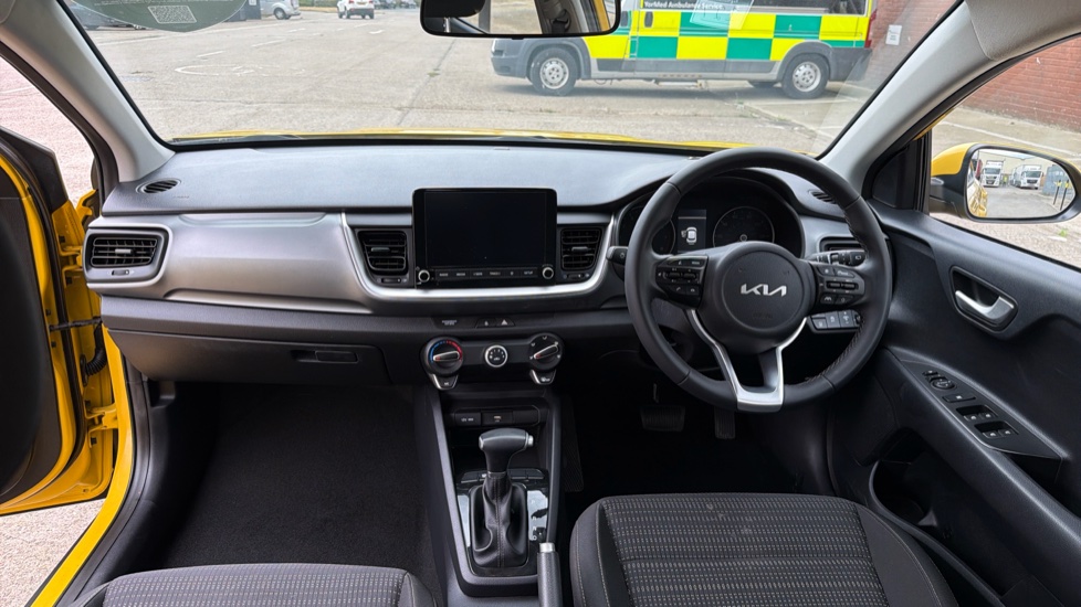 Kia Stonic 1.0T GDi 99 2 5dr DCT Petrol Estate - Image 10