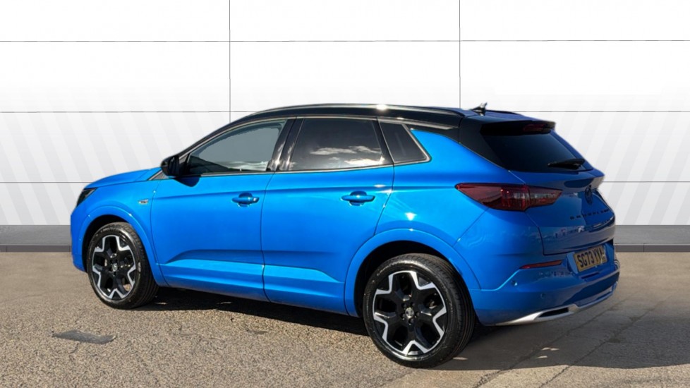 Vauxhall Grandland 1.2 Turbo Ultimate 5dr Petrol Hatchback - Image 2