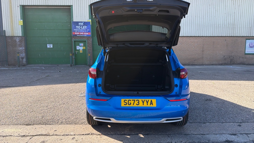 Vauxhall Grandland 1.2 Turbo Ultimate 5dr Petrol Hatchback - Image 4
