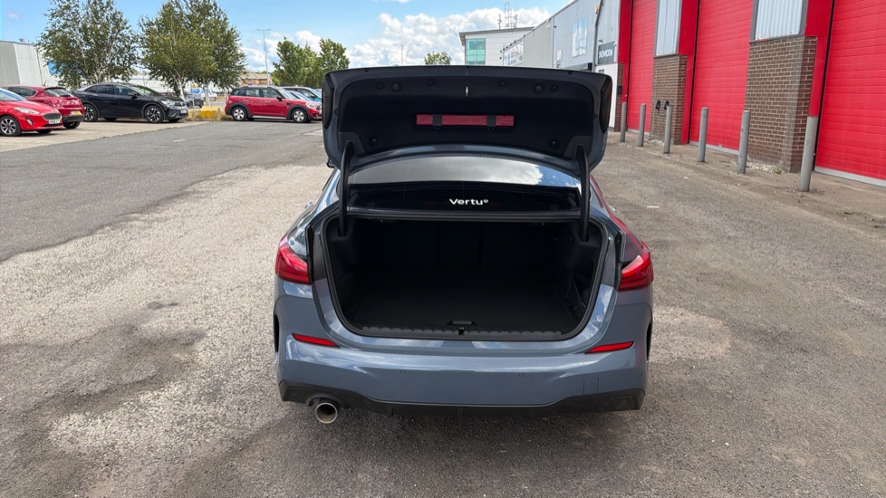 BMW 2 Series 218i [136] M Sport 4dr DCT Petrol Saloon - Image 4