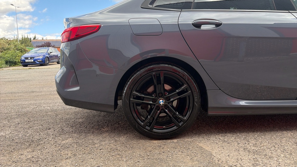 BMW 2 Series 218i [136] M Sport 4dr DCT Petrol Saloon - Image 7