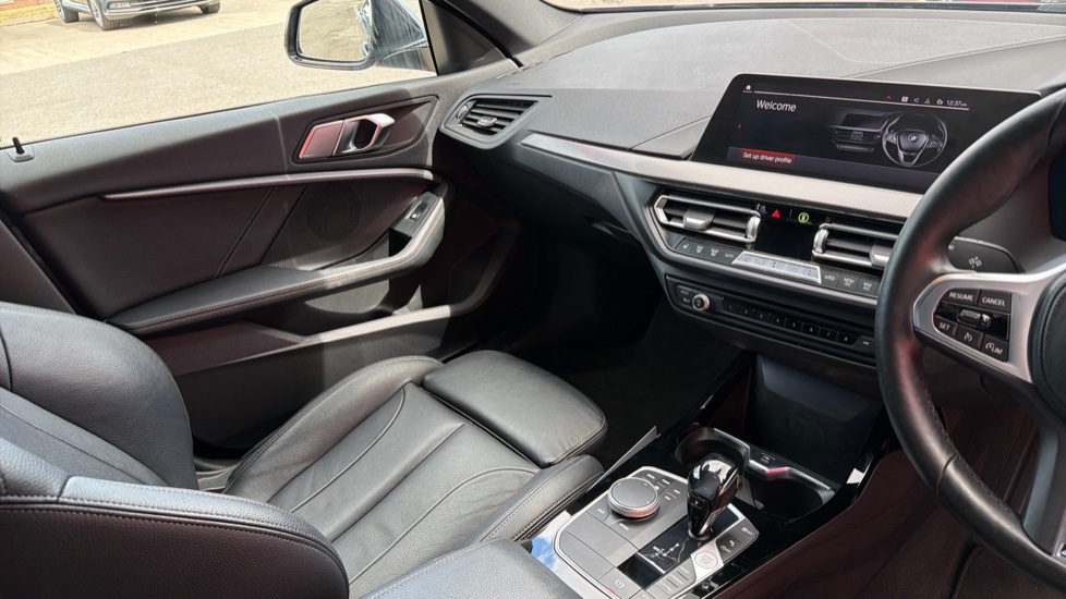 BMW 2 Series 218i [136] M Sport 4dr DCT Petrol Saloon - Image 14