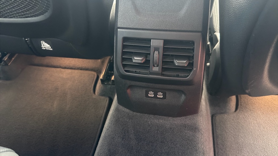 BMW 2 Series 218i [136] M Sport 4dr DCT Petrol Saloon - Image 27