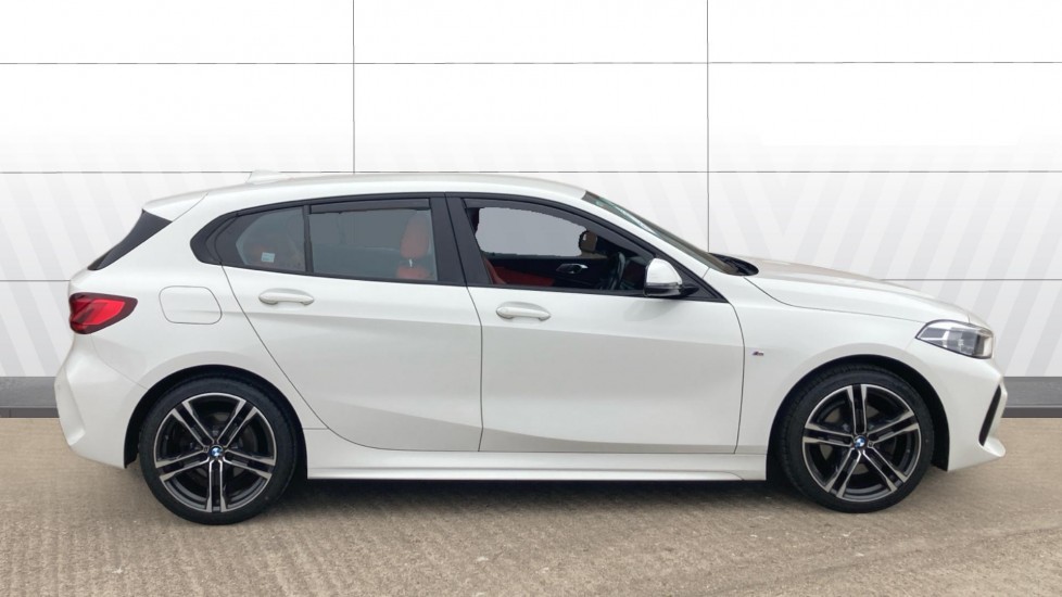 BMW 1 Series 118i [136] M Sport 5dr Petrol Hatchback - Image 5