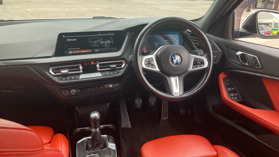BMW 1 Series 118i [136] M Sport 5dr Petrol Hatchback - Image 14