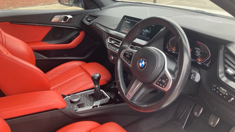 BMW 1 Series 118i [136] M Sport 5dr Petrol Hatchback - Image 17