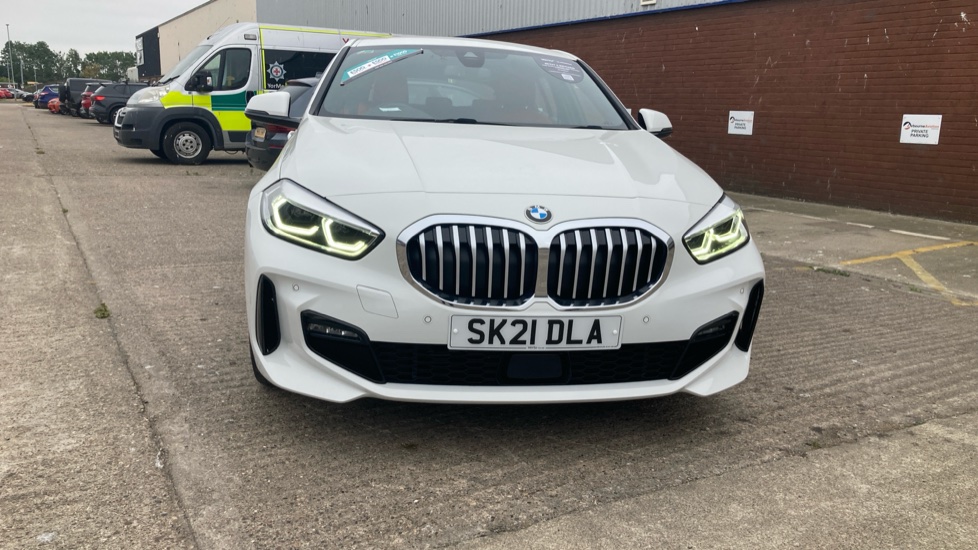 BMW 1 Series 118i [136] M Sport 5dr Petrol Hatchback - Image 37