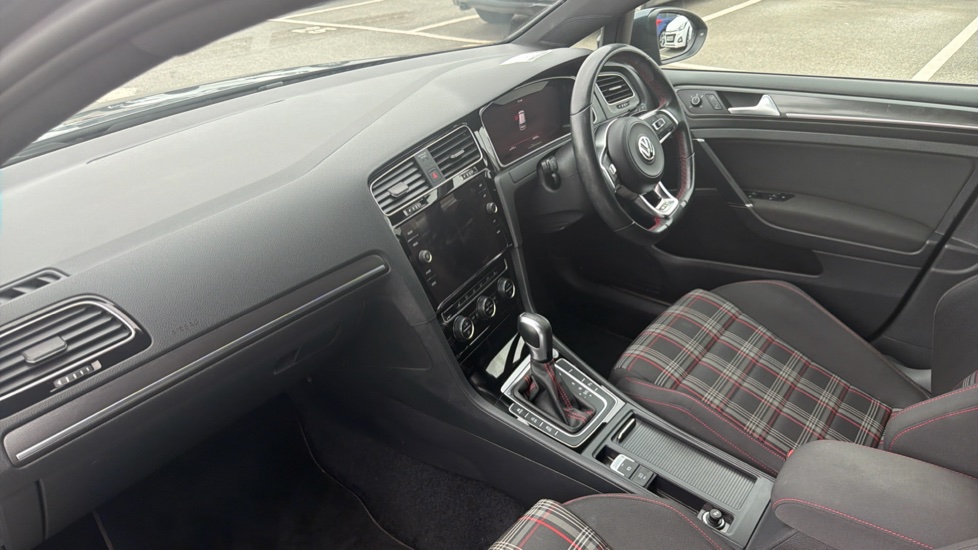 Volkswagen Golf 2.0 TSI 245 GTI Performance 5dr DSG Petrol Hatchback - Image 9