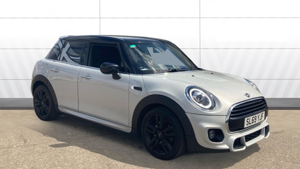 MINI Hatchback 1.5 Cooper Sport II 5dr Auto Petrol Hatchback - Image 1