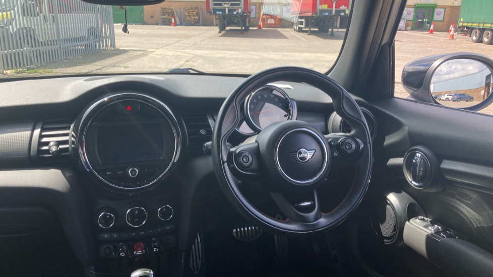 MINI Hatchback 1.5 Cooper Sport II 5dr Auto Petrol Hatchback - Image 10