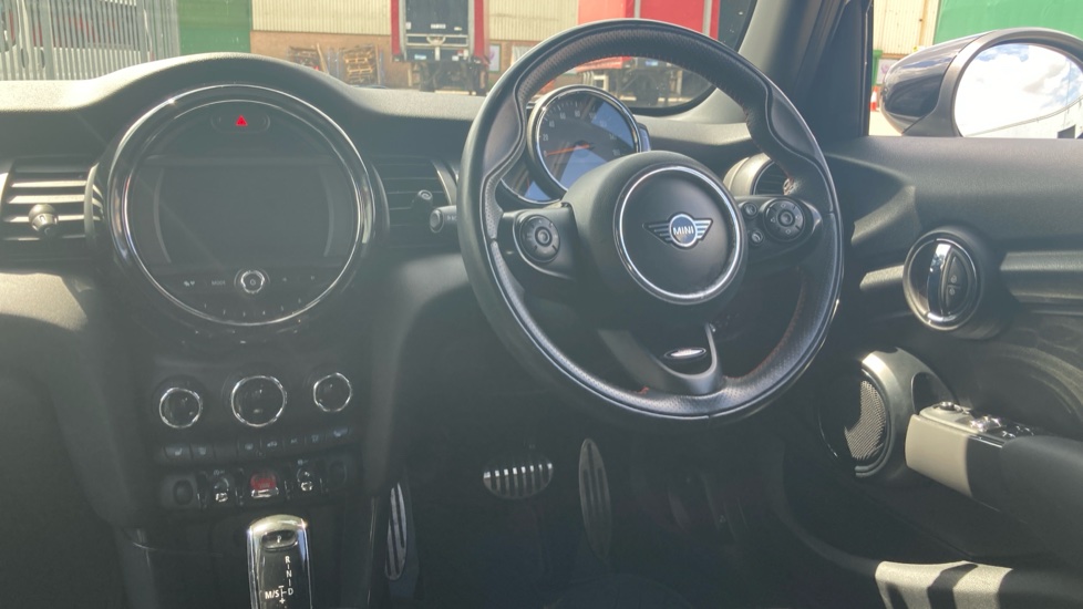 MINI Hatchback 1.5 Cooper Sport II 5dr Auto Petrol Hatchback - Image 11