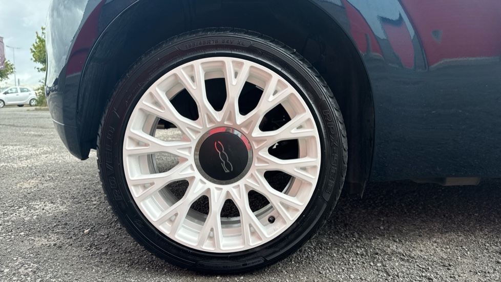 Fiat 500 1.0 Mild Hybrid Top 3dr Petrol Hatchback - Image 7