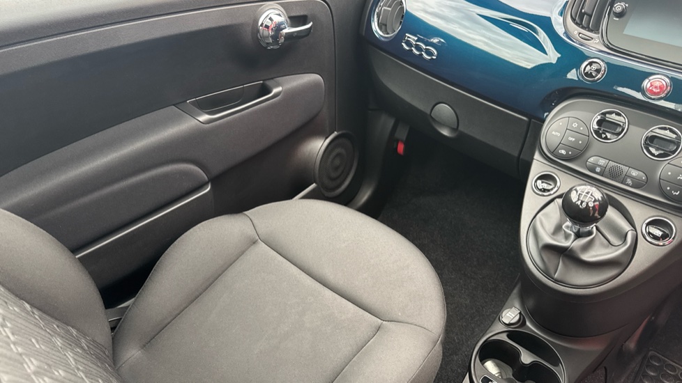 Fiat 500 1.0 Mild Hybrid Top 3dr Petrol Hatchback - Image 14