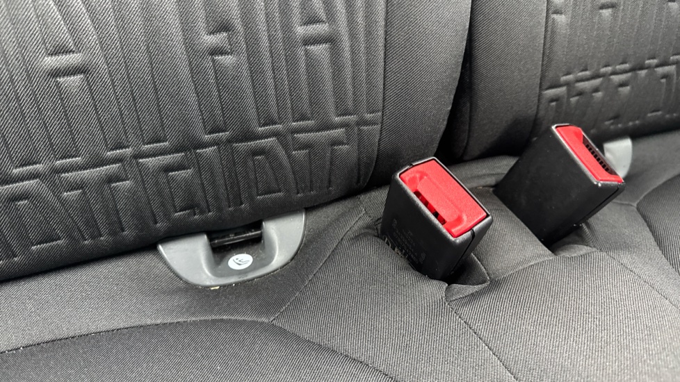 Fiat 500 1.0 Mild Hybrid Top 3dr Petrol Hatchback - Image 17