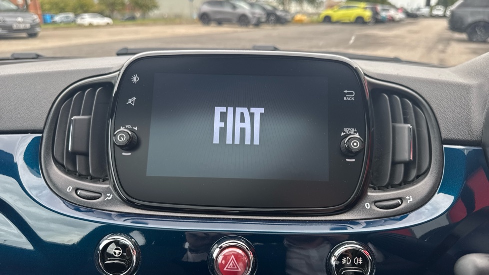 Fiat 500 1.0 Mild Hybrid Top 3dr Petrol Hatchback - Image 18