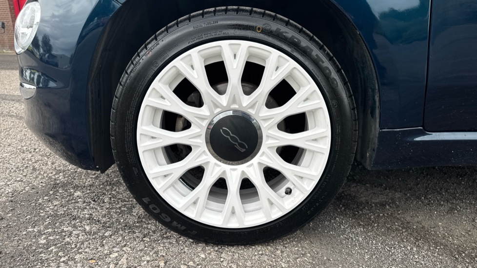 Fiat 500 1.0 Mild Hybrid Top 3dr Petrol Hatchback - Image 24