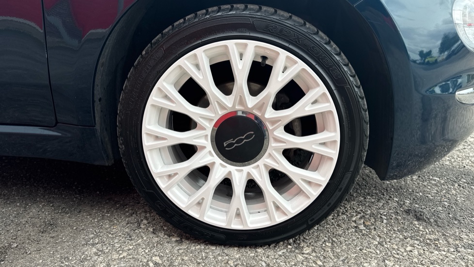 Fiat 500 1.0 Mild Hybrid Top 3dr Petrol Hatchback - Image 25