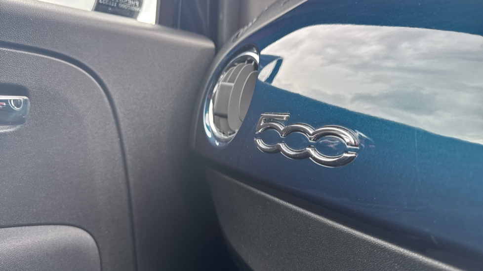 Fiat 500 1.0 Mild Hybrid Top 3dr Petrol Hatchback - Image 31