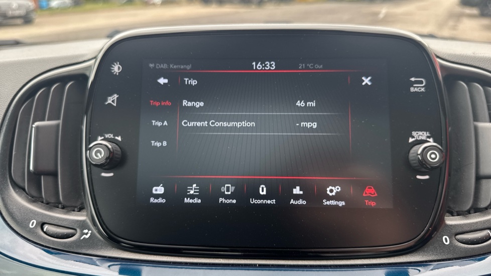 Fiat 500 1.0 Mild Hybrid Top 3dr Petrol Hatchback - Image 39