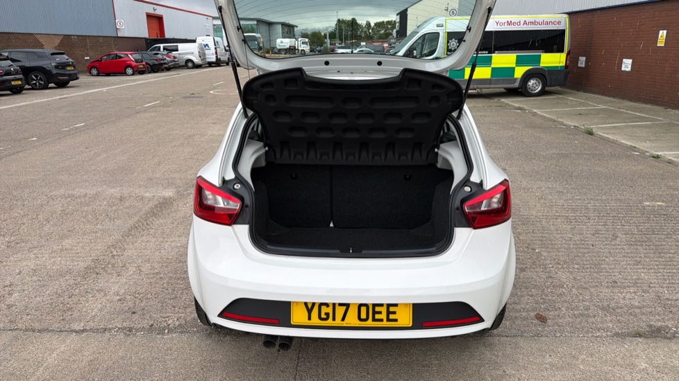 SEAT Ibiza 1.2 TSI 110 FR Technology 5dr Petrol Hatchback - Image 4