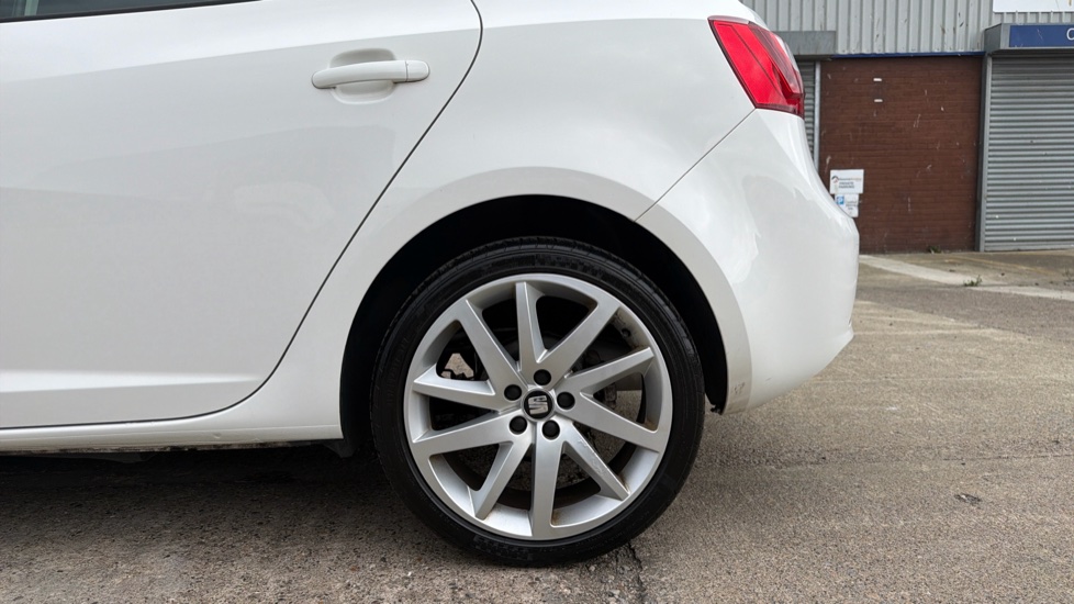 SEAT Ibiza 1.2 TSI 110 FR Technology 5dr Petrol Hatchback - Image 7