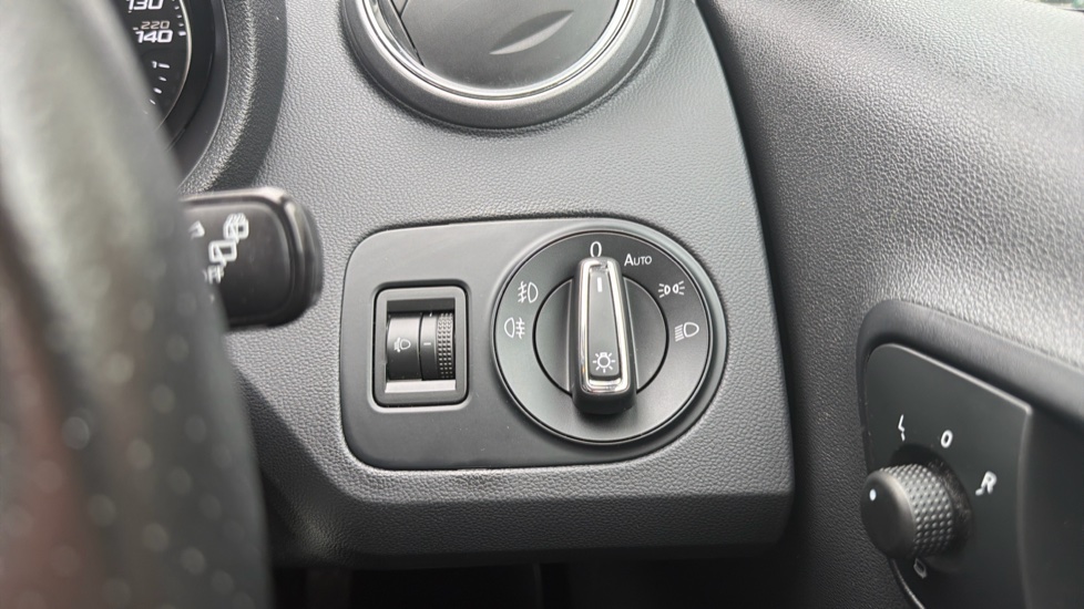 SEAT Ibiza 1.2 TSI 110 FR Technology 5dr Petrol Hatchback - Image 26