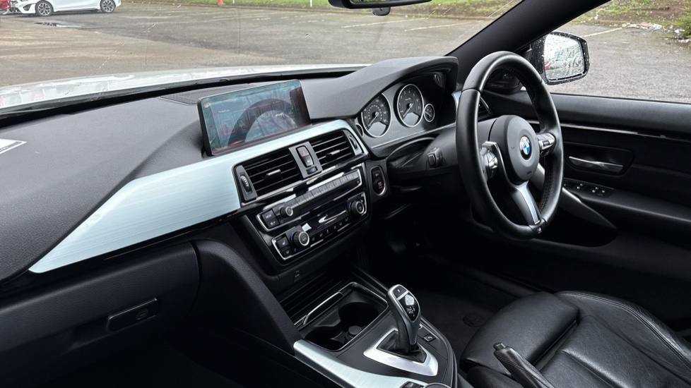 BMW 4 Series 420i M Sport 5dr Auto [Professional Media] Petrol Hatchback - Image 9