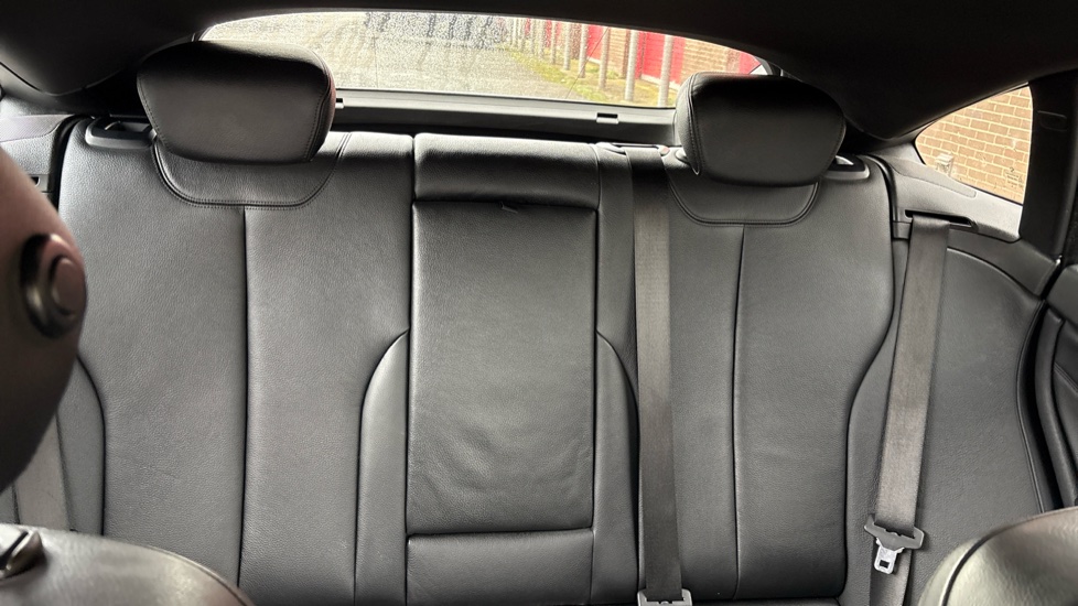 BMW 4 Series 420i M Sport 5dr Auto [Professional Media] Petrol Hatchback - Image 15