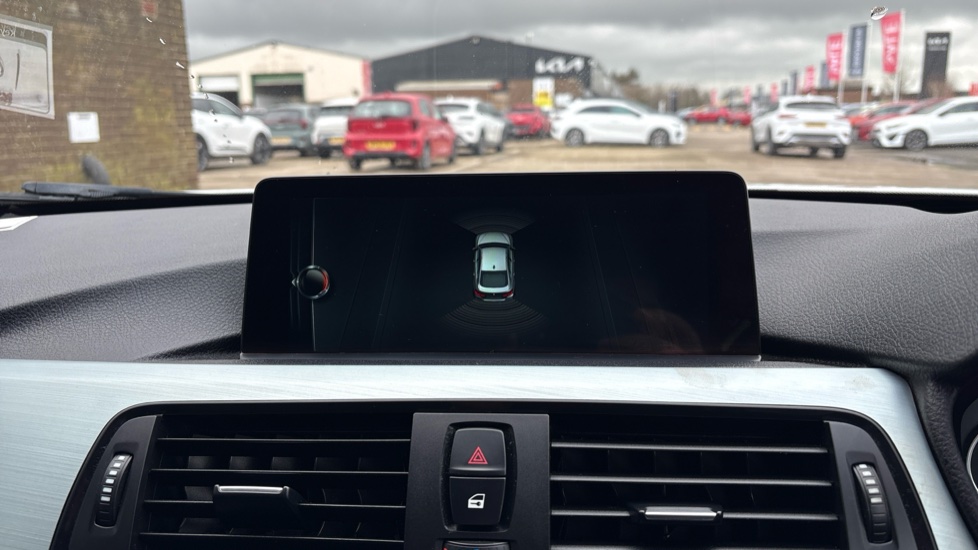 BMW 4 Series 420i M Sport 5dr Auto [Professional Media] Petrol Hatchback - Image 31
