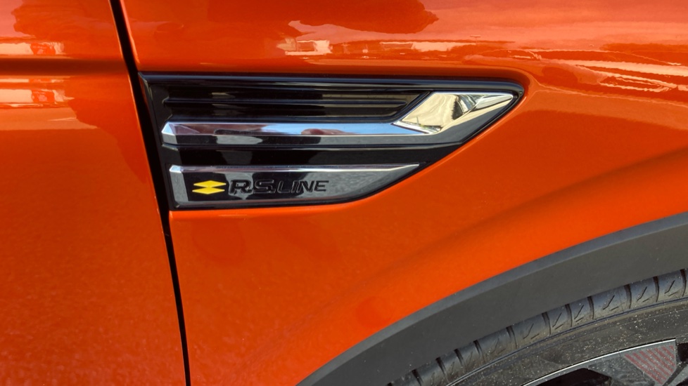 Renault Arkana 1.3 Mild hybrid 140 R.S. Line 5dr EDC Petrol Estate - Image 37