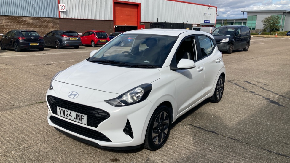 Hyundai i10 1.0 [63] Advance 5dr [Nav] Petrol Hatchback - Image 21