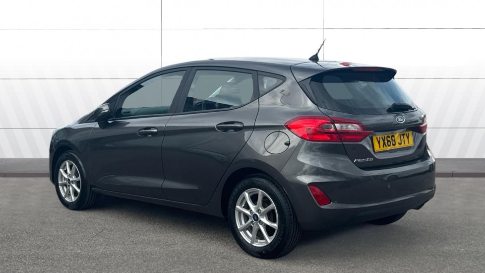 Ford Fiesta 1.0 EcoBoost Zetec 5dr Petrol Hatchback - Image 2