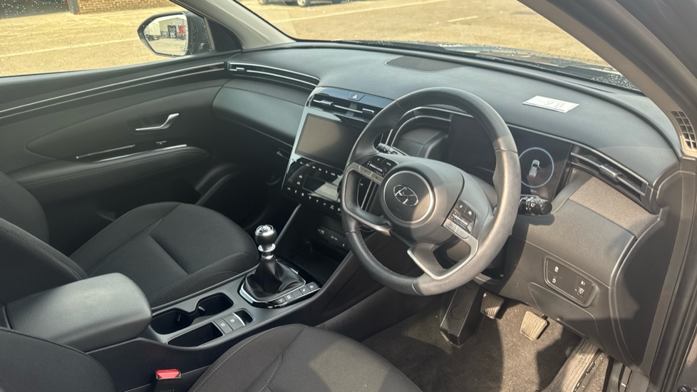 Hyundai TUCSON 1.6 TGDi Premium 5dr 2WD Petrol Estate - Image 11
