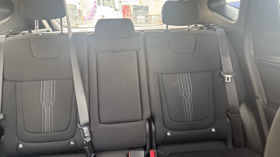 Hyundai TUCSON 1.6 TGDi Premium 5dr 2WD Petrol Estate - Image 15
