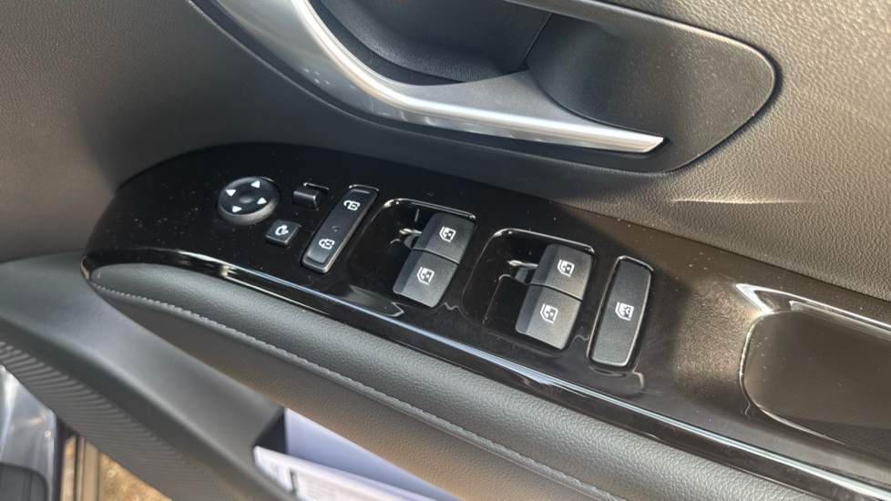 Hyundai TUCSON 1.6 TGDi Premium 5dr 2WD Petrol Estate - Image 26