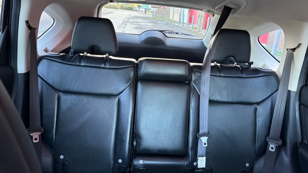 Honda CR-V 1.6 i-DTEC 160 EX 5dr Auto Diesel Estate - Image 15