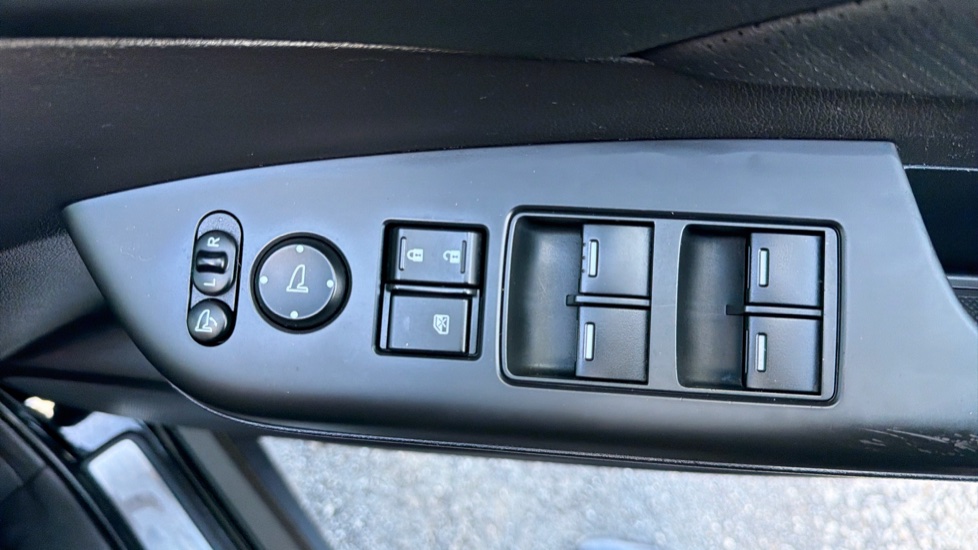 Honda CR-V 1.6 i-DTEC 160 EX 5dr Auto Diesel Estate - Image 30
